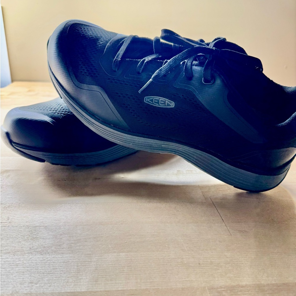 Men’s KEEN ESD, work shoes